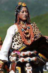 Tibetan Traditional Dress Female 2025 ...