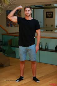 tom hashtag on Sharesome | Sharesome