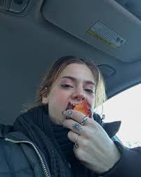 Kelly🦋 (@hvney.bee_) • Instagram photos and videos