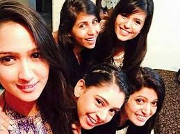 Kaisi Yeh Yaairyan Parth Samthaan Kaisi Yeh Yaairyan Actors Party Without Parth Samthaan Parth Samthaan Not Part Of Kaisi Yeh Yaariyan Season 2 Kaisi Yeh Yaairyan Season 2 Filmibeat A third season premiered on voot on 15 may 2018. parth samthaan kaisi yeh yaairyan