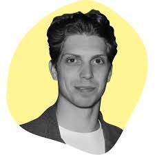 Danielle Kuck's Instagram, Twitter & Facebook