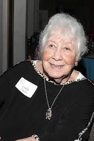 Linda Lipson's Instagram, Twitter & Facebook