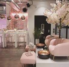 See more ideas about hair salon design, salon interior design, hair salon decor. 44 Beauty Lounge Ideen Salon Dekoration Schonheitssalon Einrichtung Nagelstudio Dekor