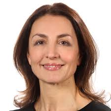 Lisa Mcdermott's Instagram, Twitter & Facebook