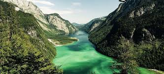 Dazu zählen 460 orte zum essen und trinken, 95 freizeitorte, 79 sport und 2.056 andere. Wandern Fur Singles Alleinreisende Im Land Des Konig Watzmann