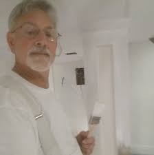 Recommendations for a reliable house painter in Huntington?