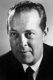 Kenneth Griffith : sa biographie, filmographie, et quelques photos