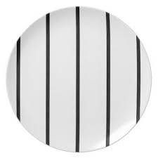 Black And White Striped Dinner Plates Chic Melamine Plate Mod Black Stripes On White Dinner Plate Zazzle Com Dinner Plates Modern Melamine Plates White Dinner Plates