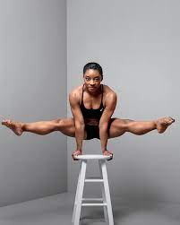 Simone biles muskeln / svenska kinopraktikskolan, kinesiologi, kiropraktik andik kofie juli 29, 2021 simone biles muskeln simone biles is an american gymnast and olympics gold medalist. Wonderclub Simone Biles 8 5 X 11 8 5 X 11 Glossy Photo Picture Image 5 Amazon De