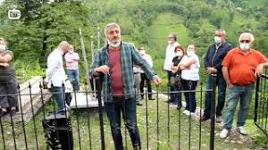 Cumhurbaşkanı recep tayyip erdoğan'ın başbakanlığı periyodunda, 31 mayıs 2011 tarihinde miting yapmak için gittiği hopa'da protesto şovları. Metin Lokumcu Olum Yil Donumunde Memleketi Hopa Da Anildi Youtube
