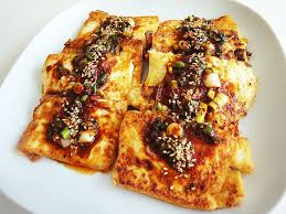 Pan Fried Tofu With Seasoning Sauce By Maangchi Via Flickr Recipes Pan Fried Tofu Tofu
