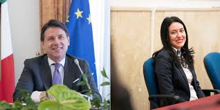 Tornare fra i banchi di scuola a settembre, in sicurezza, conclude azzolina. Scuola Conte Basta Classi Pollaio Non Le Tolleriamo Piu Azzolina Istruzione Non Aveva Mai Visto Cosi Tanti Fondi Dire It