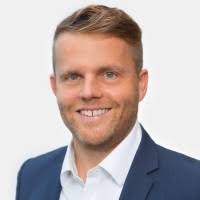 500+ "Selzer" profiles