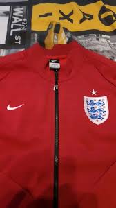 Maybe you would like to learn more about one of these? Obeshavash Nacionalizm Lokomotiv Doudoune Nike Fleece Rouge Maboitebyemi Com