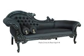 La chaise longue fu inizialmente prodotta dalla ditta francese thonet con il numero b306, nel 1930 anche dalla ditta svizzera embru, infine, nel 1965 venne riproposta dalla ditta italiana cassina, con il nome di lc4. Beautiful Chaise Lounge Rococo Furniture Victorian Furniture Goth Home Decor
