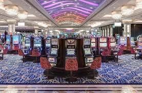 The link provided in each section shows which las vegas casinos offer the game. Vegas Slot Machines The Venetian Las Vegas