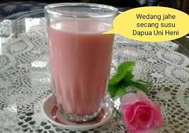 Anget anget pas bwt temen ngopi. Resep Wedang Jahe Secang Susu Yang Menggugah Selera Resep Enyak