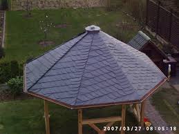 Dacheindeckung Eines Pavillions Mit Bitumen Schindeln Von Dachdeckermeister Marco Garski In Berlin 12247 Dachdecker Com Dachdecker Dach Dacheindeckung