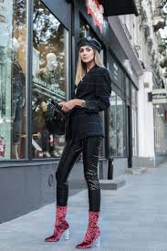 Black Ankle Boots Outfit Tumblr Find Out Where To Get The Hat Fashion Checkered Outfit Fashion Outfits