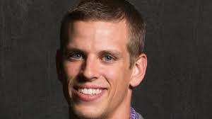 Carroll alum Dan Pearson named Saints' new head men's basketball coach