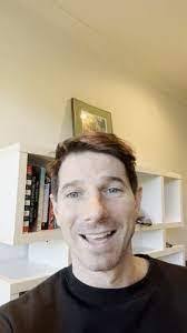 Robin Braverman's Instagram, Twitter & Facebook