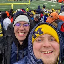 Thomas Bleau's Instagram, Twitter & Facebook