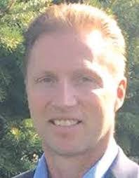 Daniel Gilbertson's Instagram, Twitter & Facebook