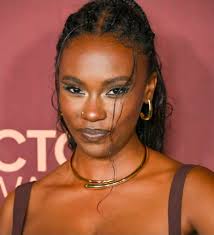 Anyone notice the red Converse in the Antler Queen scene?