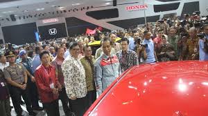 Sementara, yang paling terdampak mengalami penurunan daya beli akibat. 52djmkvbuvzx M