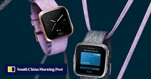 We Review The Fitbit Versa Smartwatch What Do A Marathon