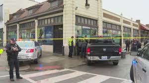 Homepage street map louisville ky. Stolen Vehicle Pursuit In Downtown Louisville Ends In Crash Whas11 Com