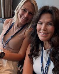 A little over a year ago, I made a bold decision to start fresh after 8  years in the fitness industry. Despite being a big believer in multiple  streams of income—especially for