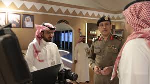 الأحوال المدنية Tren Twitter سعادة وكيل وزارة الداخلية للشؤون العسكرية اللواء دكتور سليمان الميمان خلال زيارته جناح الأحوال المدنية في الجنادرية ٣٢ Https T Co Rybcmzzcap
