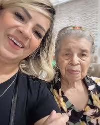 Feliz dia das Mães à todas as guerreiras desse mundo🙏🏻🎉👏🏻♥️