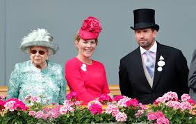 Www.pinterest.com.visit this site for details: Princess Anne S Son Just Announced His Divorce Taking Queen Elizabeth S Year From Bad To Worse News Break Princess Anne Lady Louise Windsor Queen Elizabeth