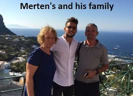 The height of dries mertens is 5ft 6.5in(169cm). Dries Mertens Profile Fifa Height Wife Family And More