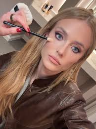 IDEAL SUNDAY SET UP.