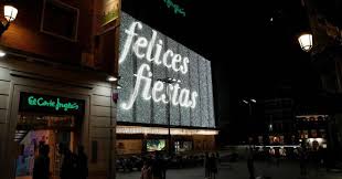 El corte inglés es un grupo de distribución mundial con sede en españa compuesto por empresas de distintos formatos, siendo el principal el de grandes almacenes, seguido por el de la venta en internet. El Corte Ingles Lanza Por Primera Vez El Black Friday Para Juguetes Con Un 25 De Regalo Companias Cinco Dias