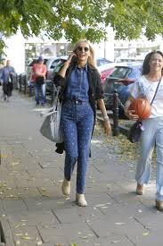 Tego nie było na instagramie! Agnieszka Wozniak Starak Na Debiut W Ddtvn Zalozyla Obledne Jeansy