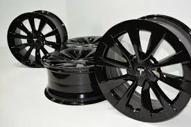 They were replaced in early 2016 with the slipstream wheels (below). 19 Tesla Model 3 Tm3 Factory Oem Wheels Rims Gloss Black Oem 2021 2020 2019 Factory Wheel Republic