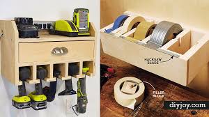 These free garage plans will help you build a place for your vehicles and tons of storage space. 36 Diy Ideas To Organize The Garage