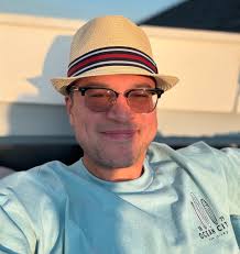 Ryan Lawless (@lawlessryan18)