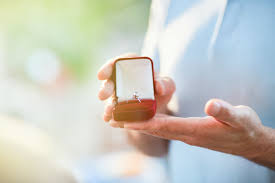 When the pulse's magnetic field collapses if the decay of the reflected pulse takes more than a few microseconds longer than normal, there is probably a metal object interfering with it. How To Sneak An Engagement Ring On A Plane This Christmas Or Nye