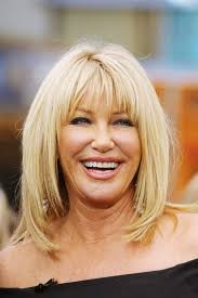 Sandra bullock's blunt bangs are another hairstyle trend to follow if you're looking to hide your thinning hair. Short Layered Hair With Bangs Over 50 Bpatello