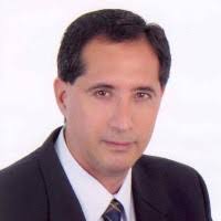 90+ perfiles de «Cesar Terrones»