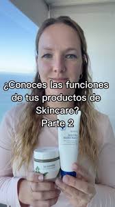 Continuamos con la descripción de nuestros productos de skincare ! ,  𝐂𝐫𝐞𝐦𝐚 𝐡𝐢𝐝𝐫𝐚𝐭𝐚𝐧𝐭𝐞: , -Proporciona una hidratación profunda y  ayuda a mantener la piel suave y flexible., -Crea una barrera que ...