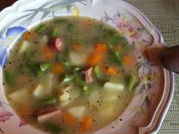 Soupe De Haricots Verts Luxembourgeoise Bouneschlupp Recette Soupe Haricot Haricots Verts Alimentation