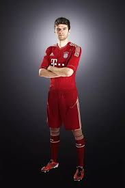 Thomas müller is a german professional footballer who plays for bundesliga club bayern munich and the germany national team. Custom Wall Decals Thomas Muller Wallpaper Germany Football Player Poster Thomas Muller Wall Stickers Bedroom Decortion Custom Wall Decal Wall Stickerwall Stickers Bedroom Aliexpress