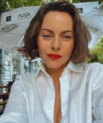 Sonia Hughes's Instagram, Twitter & Facebook