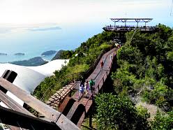 So if you are afraid of heights, you think might wanna twice before entering the car. Langkawi Cable Car Skycab